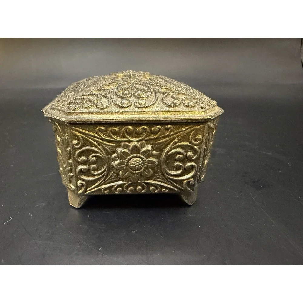 Vintage Made in Japan Ornate‎ Metal Jewelry Trinket Box Gold Tone Flower Design